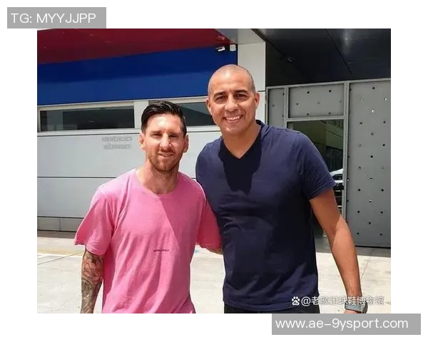 特雷泽盖与梅西同框合影致敬足球历史无可争议的第一人梅西