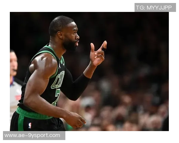 凯尔特人第三节狂潮逆转热火单节净胜21分展现强大实力 凯尔特人第三节狂潮逆转热火单节净胜21分展现强大实力