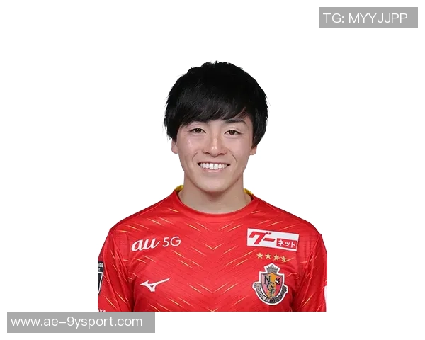 海港险遭重创相马勇纪头球击中立柱错失良机 海港险遭重创相马勇纪头球击中立柱错失良机